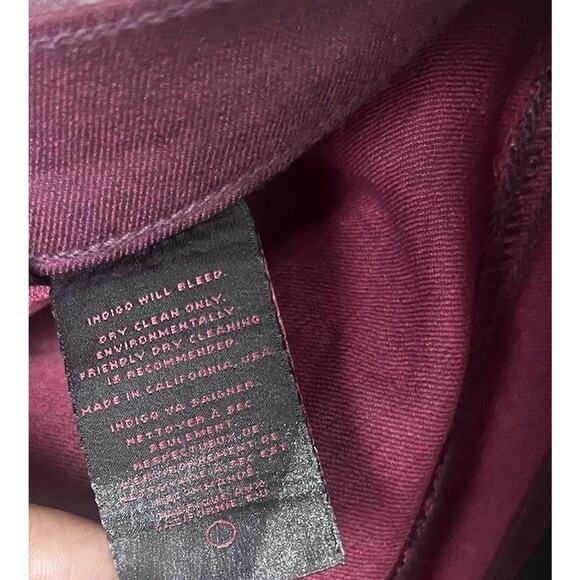 NWT J Brand Super Skinny Low Rise Coated Jeans Women’s Sz 28 Maroon Red - Picture 9 of 9